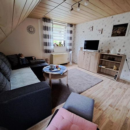 Ferienwohnung Sonja Mit Garten Und Freisitz Steinwiesen Eksteriør bilde