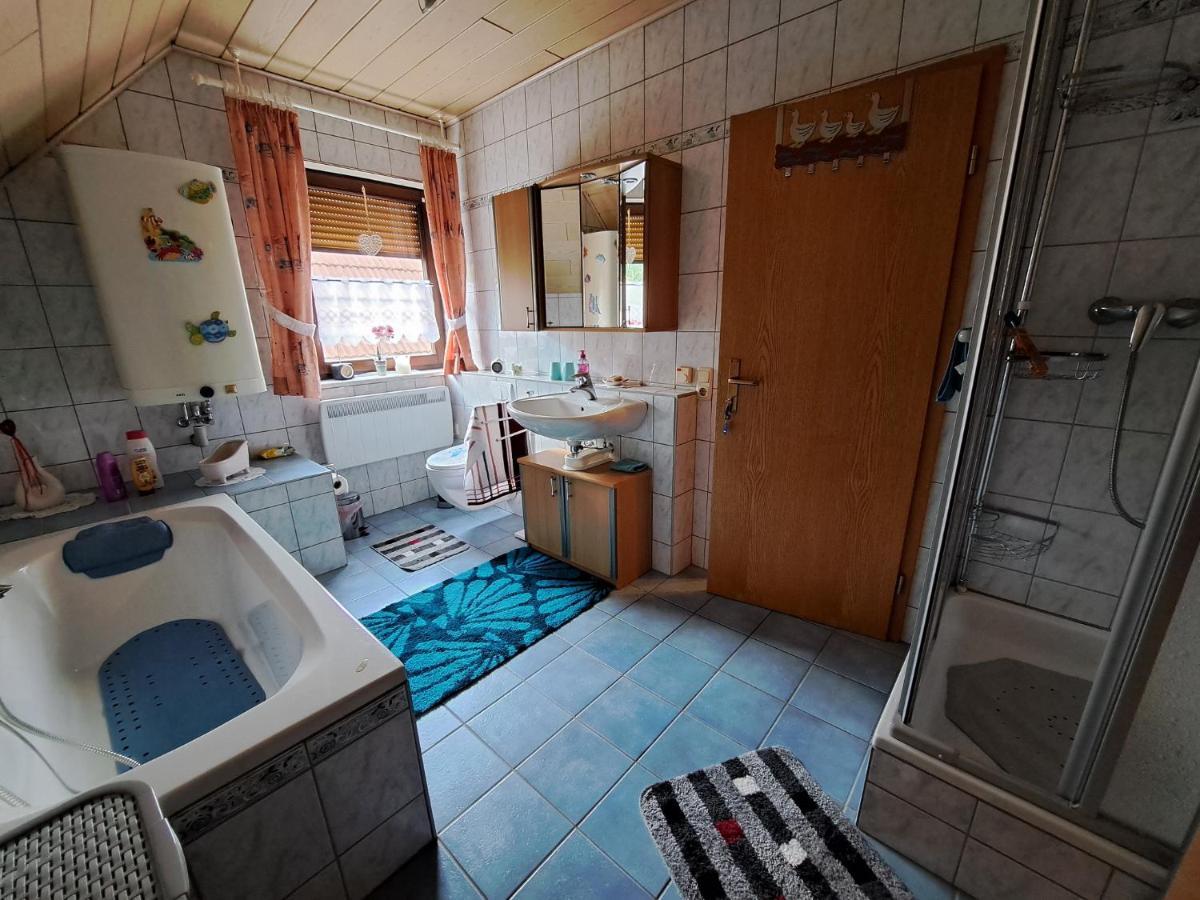 Ferienwohnung Sonja Mit Garten Und Freisitz Steinwiesen Eksteriør bilde